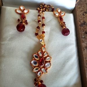 Necklace and earrings